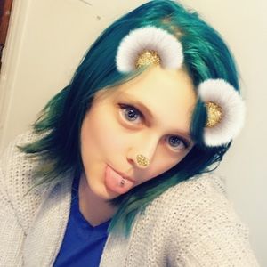 Meet your Posher, Brittany